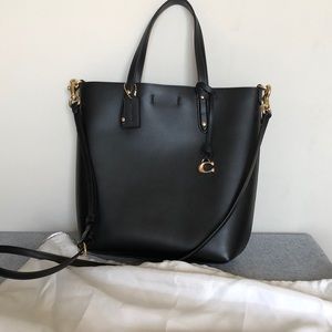 Coach refined calf Leather central shopper tote